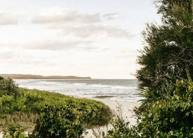 Glossies Coastal Retreat – Escape to Valla Beach