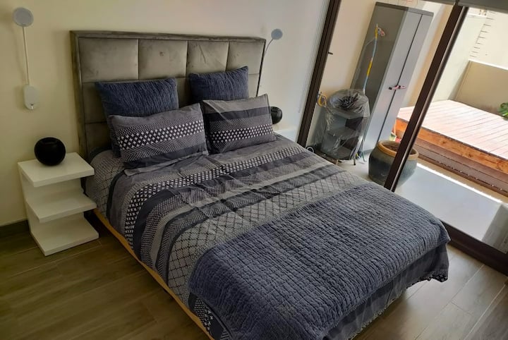 10 Bronze Beach: მთავარი საძინებელი