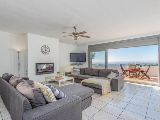 Vistabella by Interhome gallery image 5