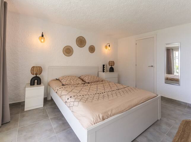 Villa frente al Mar con Piscina y Playa Privada gallery image 4