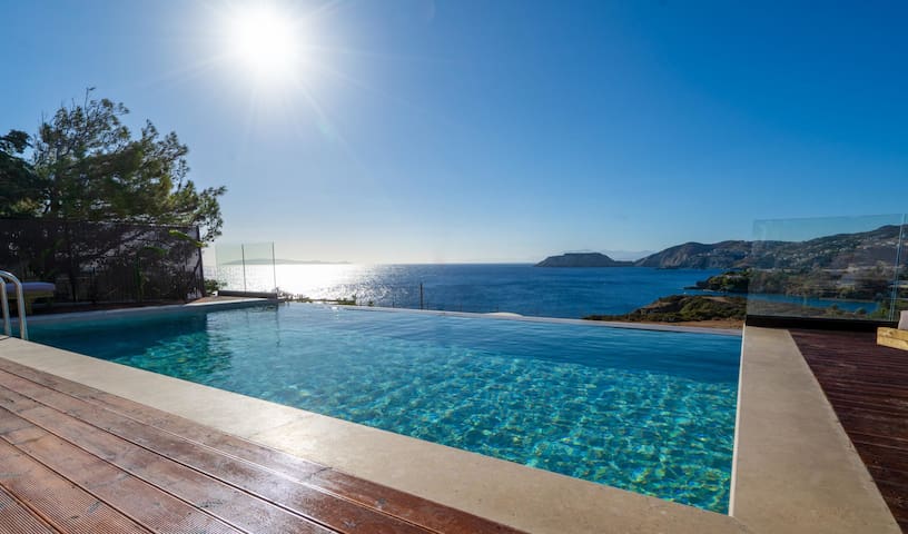 Canvas Villas by the sea