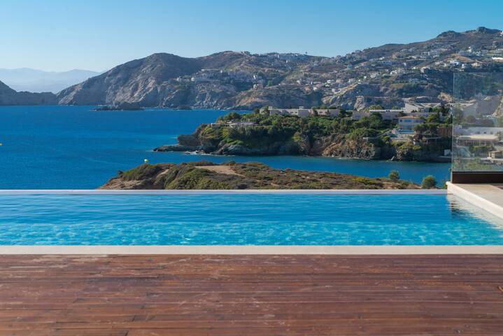 Canvas Villas by the sea gallery image 5