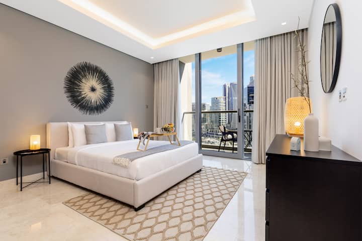 Suvremena glavna spavaća soba