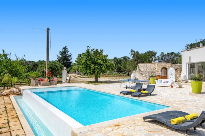 Villa Trullo Mammazia by Villa Plus gallery image 2