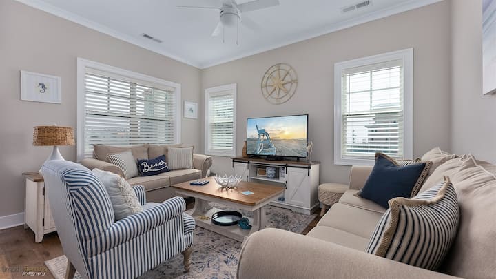 Balcony Pool 3br 2ba Chic Residence At Sandcastle - Wildwood Crest