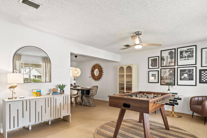 Luxury Sunset Park Escape W/ Pool & Putting Green - Tampa
