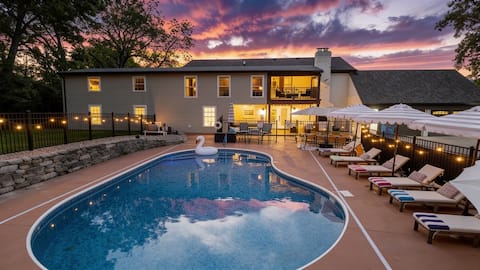 Htd Pool & Hot Tub, Arcade, Karaoke, Dogs Welcome