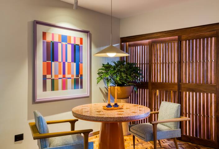 Designer’s 3BR Condesa Contemporary Chic @ Ams Av. gallery image 2