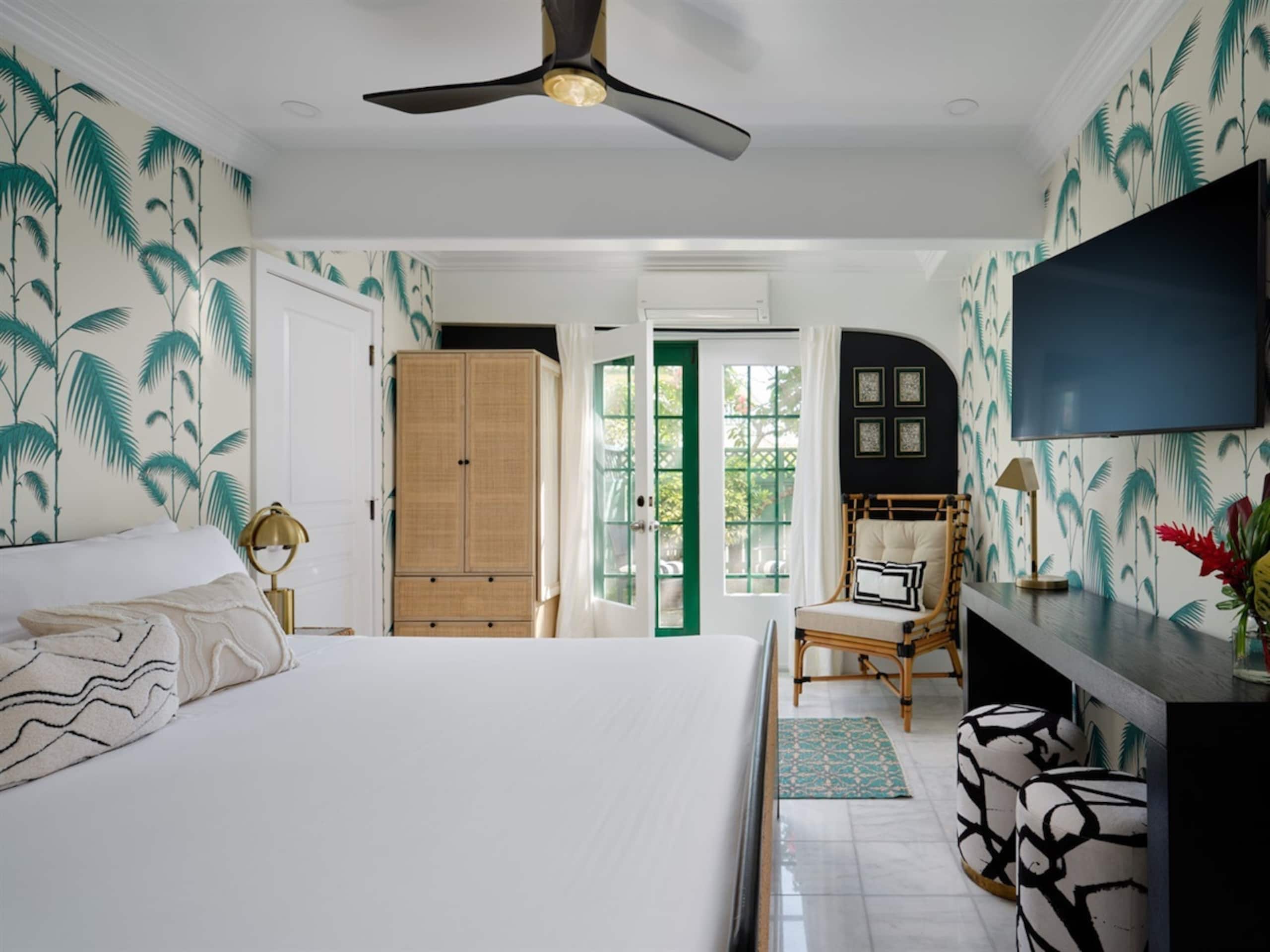 Home in Wailuku · ★4.4 · 1 bedroom · 1 bed · 1 bath - Image 1