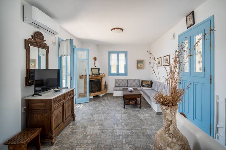 Psili Ammos gallery image 3