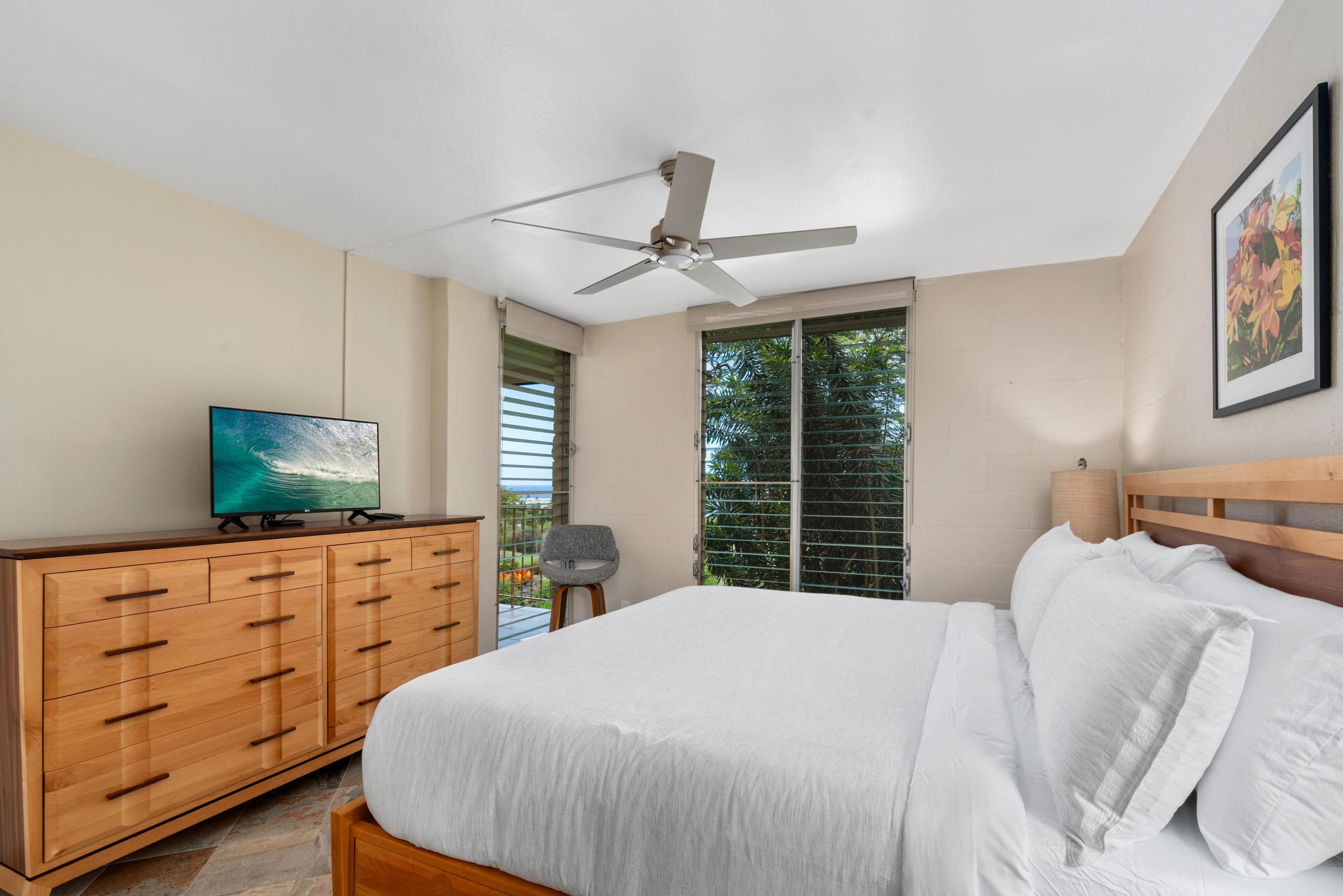 Condo in Kailua-Kona · ★4.6 · 2 bedrooms · 2 beds · 2 private baths - Image 17