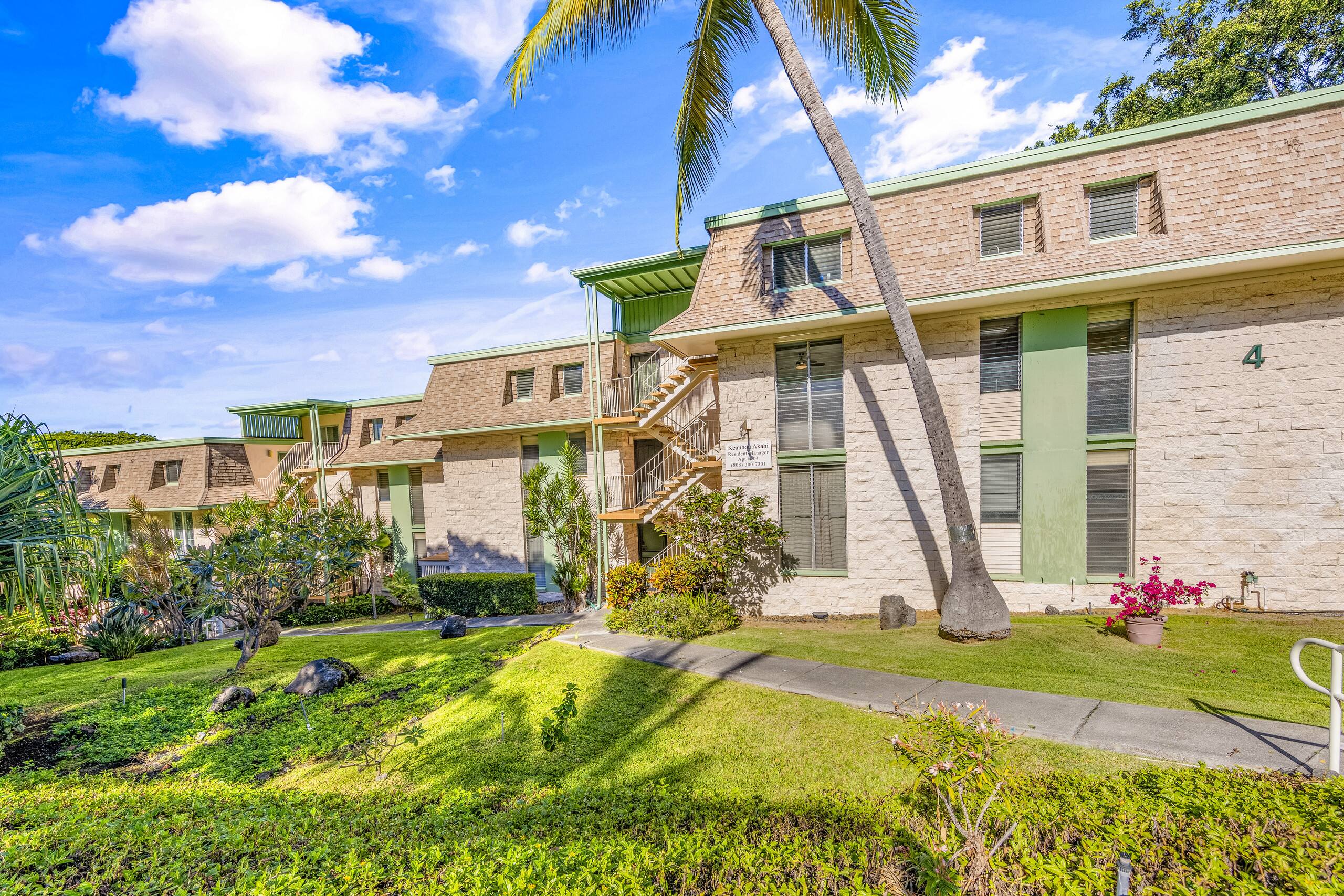 Condo in Kailua-Kona · ★4.6 · 2 bedrooms · 2 beds · 2 private baths - Image 27