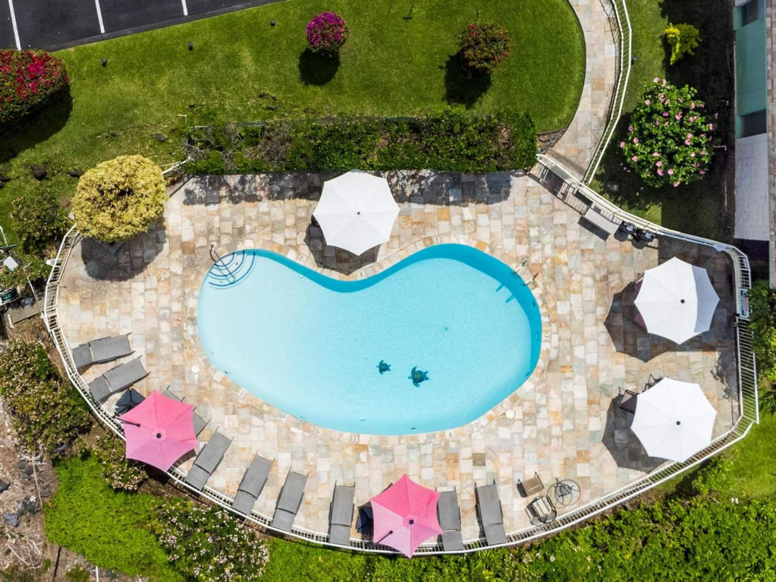 Condo in Kailua-Kona · ★4.6 · 2 bedrooms · 2 beds · 2 private baths - Image 23
