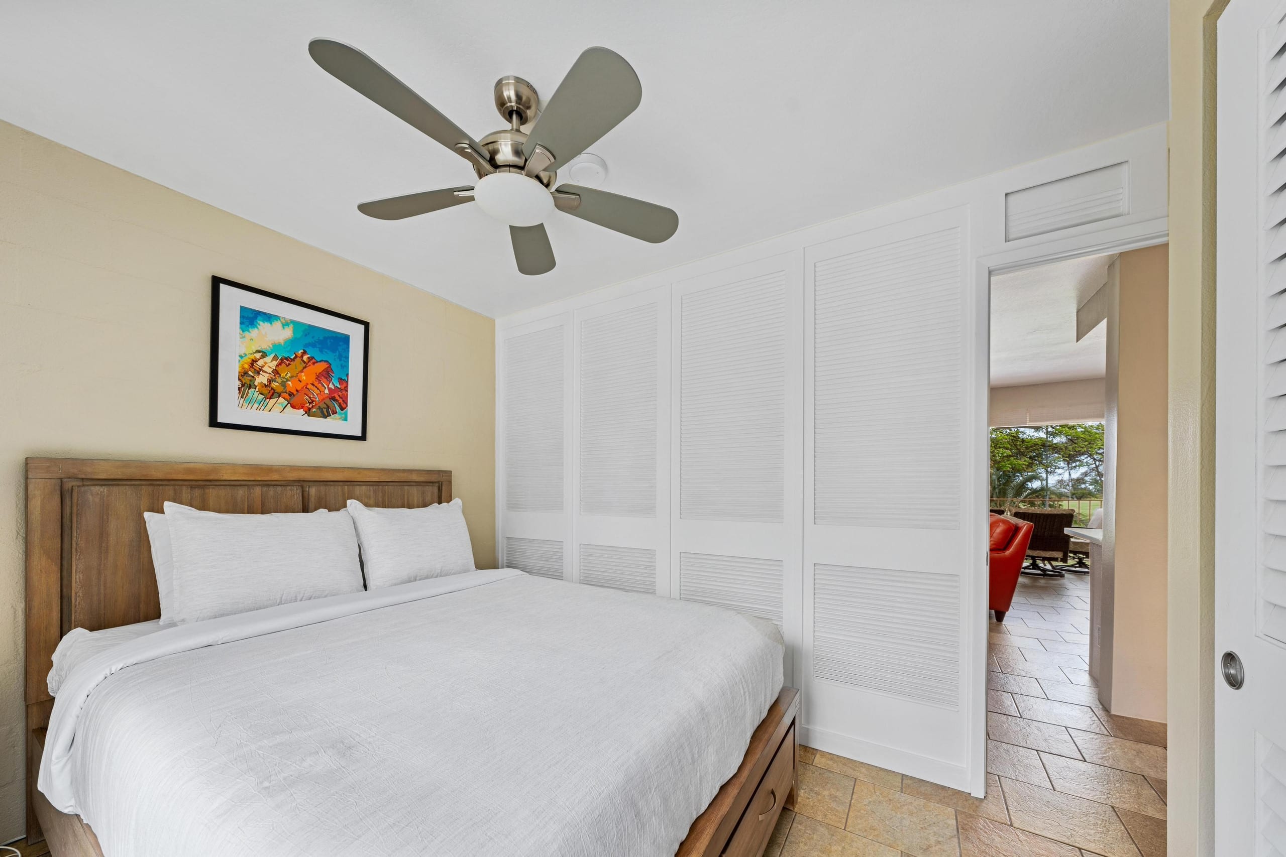 Condo in Kailua-Kona · ★4.6 · 2 bedrooms · 2 beds · 2 private baths - Image 13