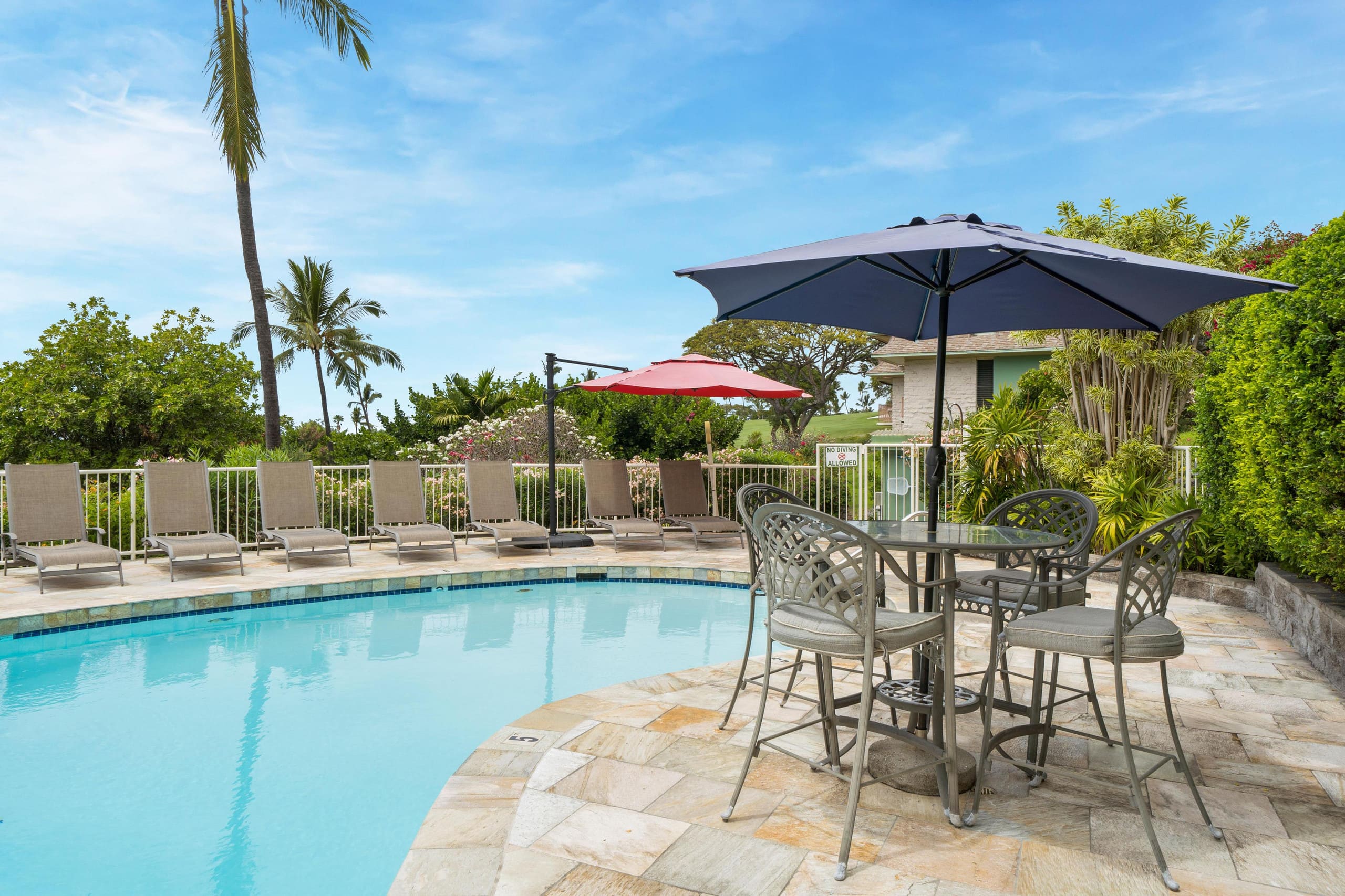 Condo in Kailua-Kona · ★4.6 · 2 bedrooms · 2 beds · 2 private baths - Image 24