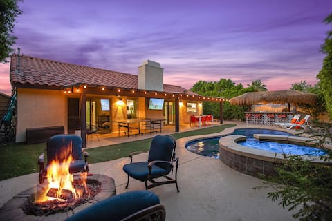 Bermuda Bliss: Pool, Spa, Misters, Ping Pong, BBQ!