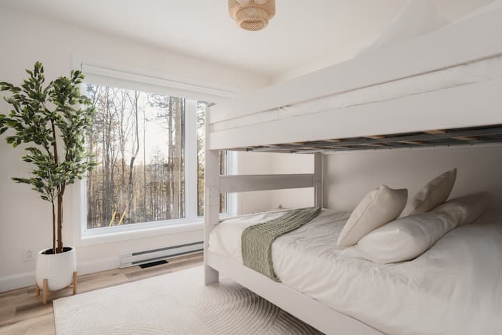 Dormitorio 2 con dos camas Queen (literas). 