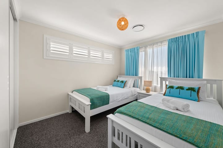 Chumba 2 cha kulala cha King Single