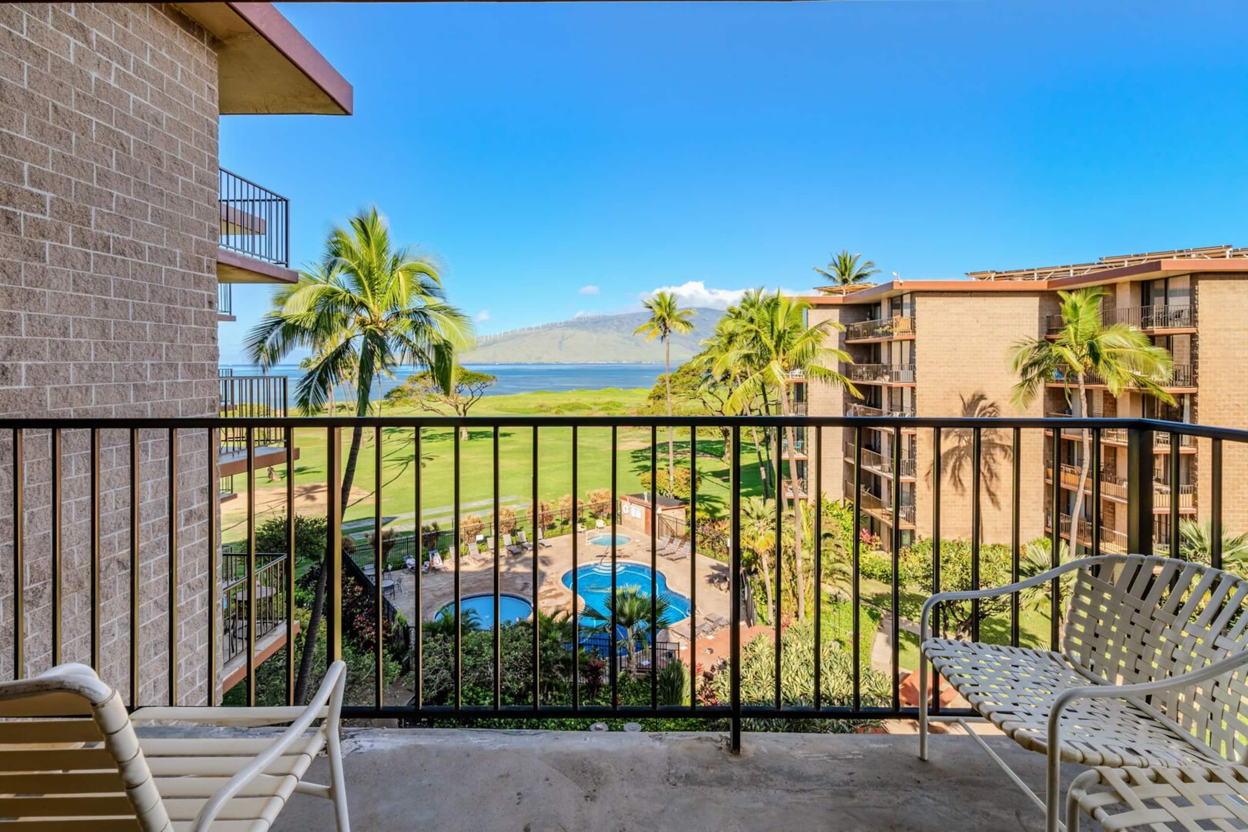 Condo in Kihei · ★4.76 · 1 bedroom · 2 beds · 1 bath - Image 17
