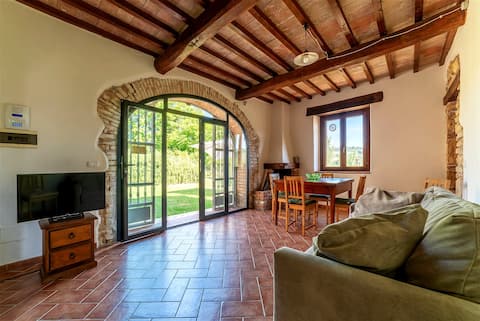 Top Airbnb: Traditional Umbria Stone House with private pool a Amelia