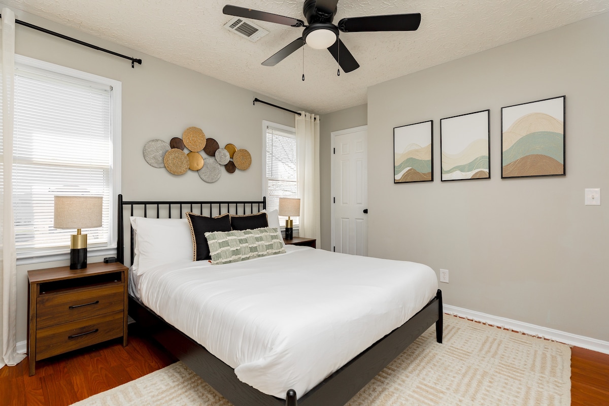 Spavaća soba za goste 2 s bračnim krevetom i prijenosom TV-a [na katu]