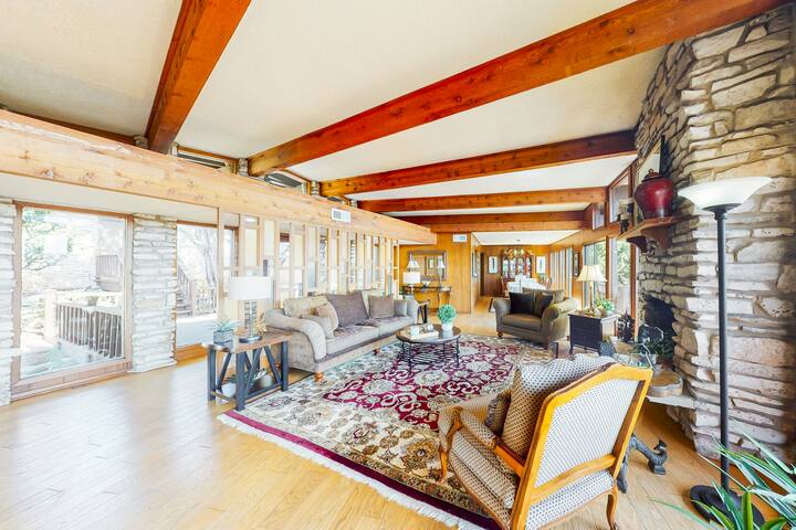 Scenic 3BR Valleyview | Patio | W/D