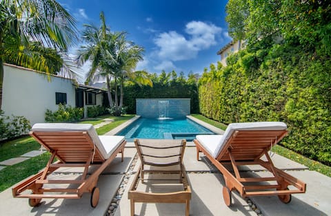Successful Airbnb property: Spanish-Style Retreat with Pool in LA in Pico Robertson