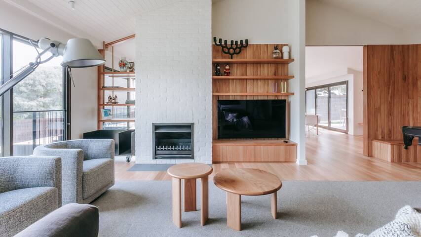 Blackwood House gallery image 2