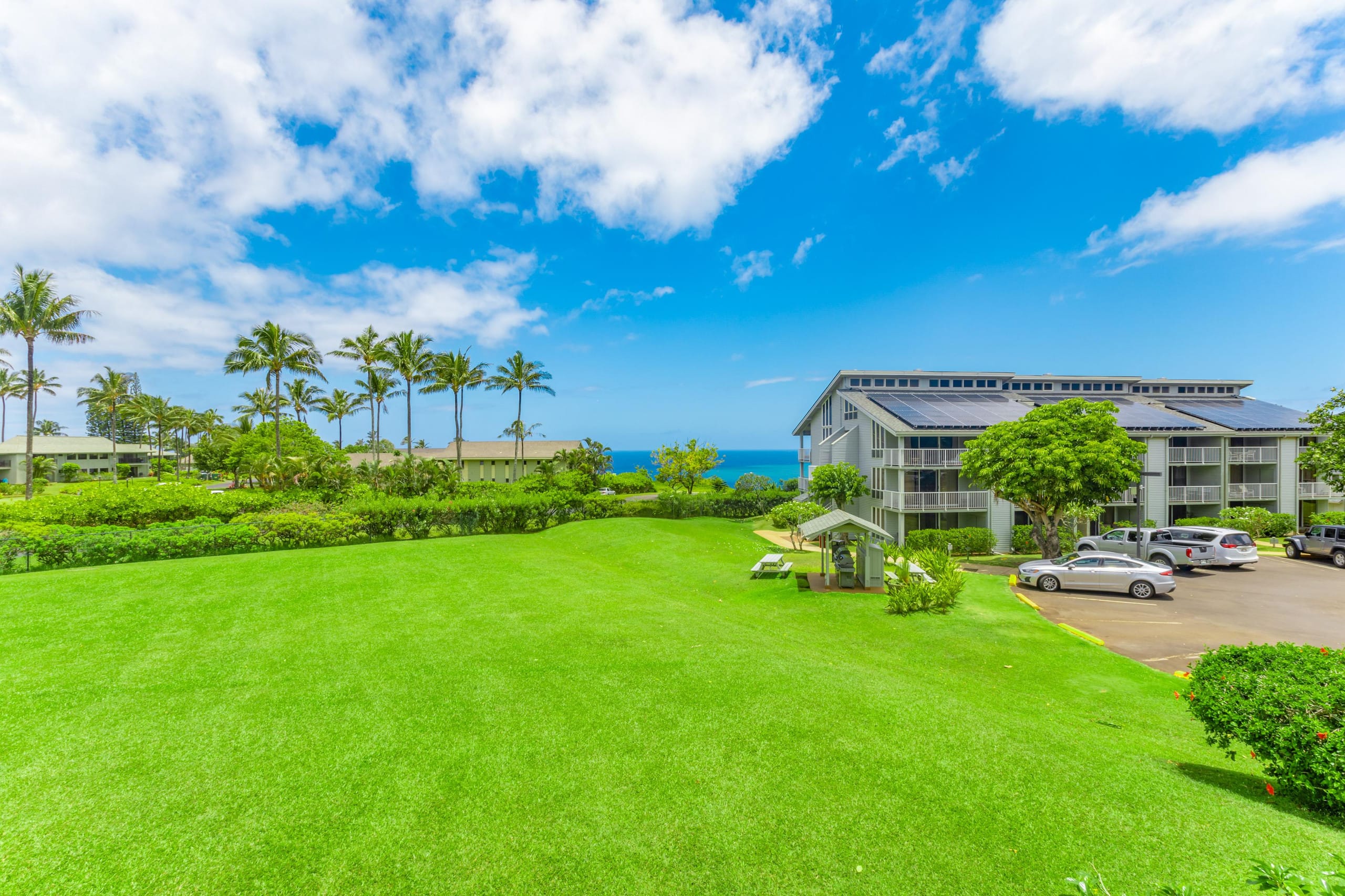 Condo in Princeville · ★4.72 · 1 bedroom · 2 beds · 2 private baths - Image 2