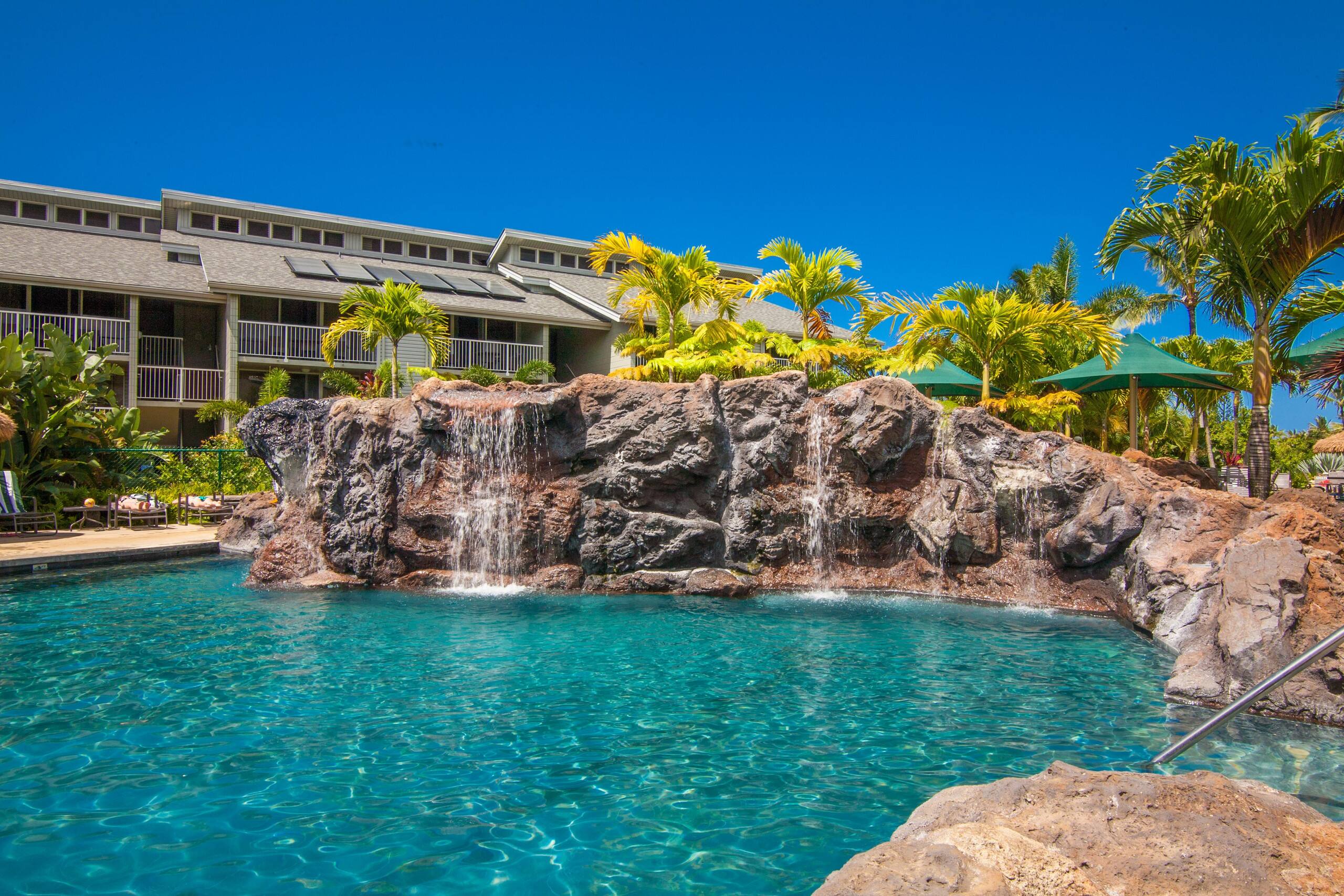 Condo in Princeville · ★4.72 · 1 bedroom · 2 beds · 2 private baths - Image 20
