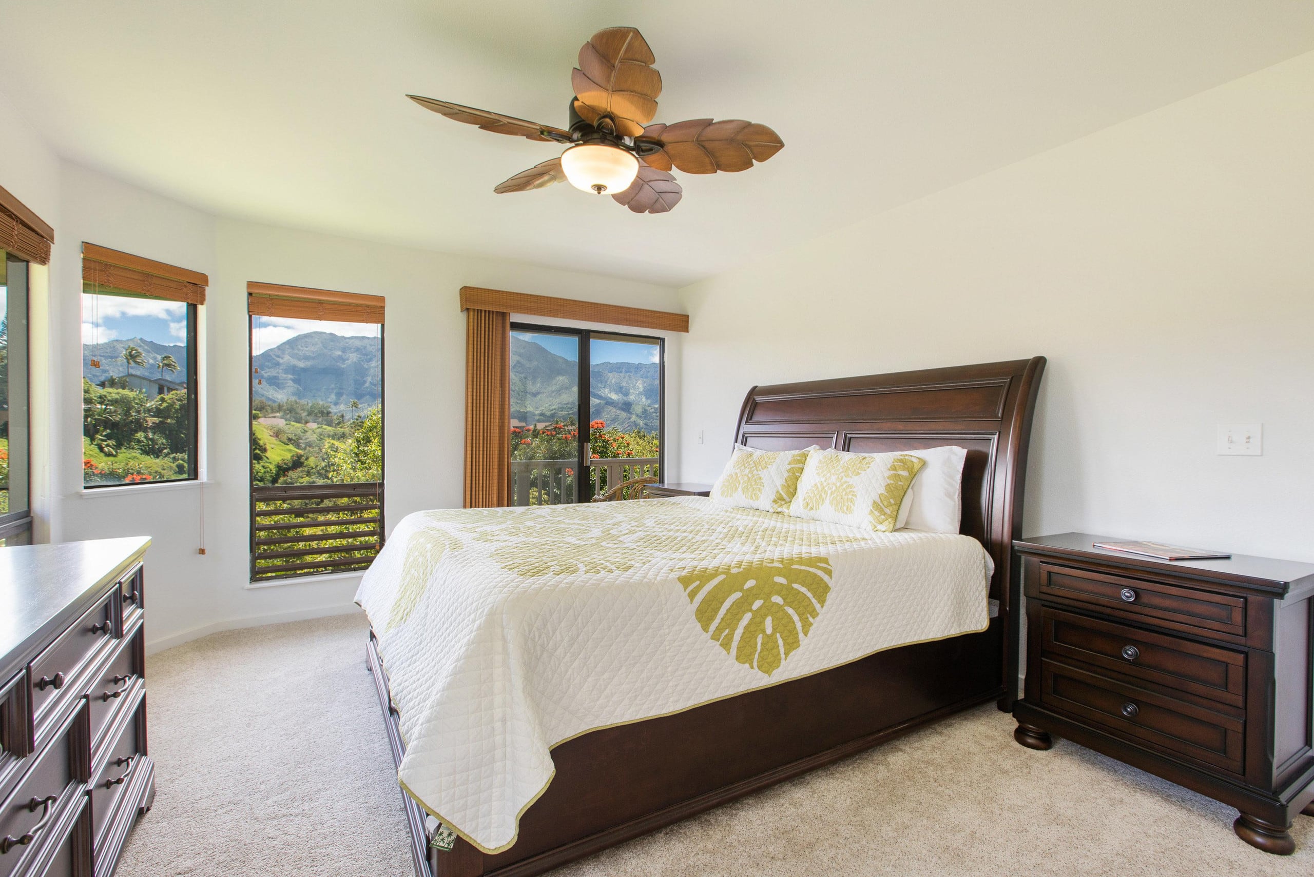 Home in Princeville · ★4.79 · 2 bedrooms · 3 beds · 2.5 baths - Image 9