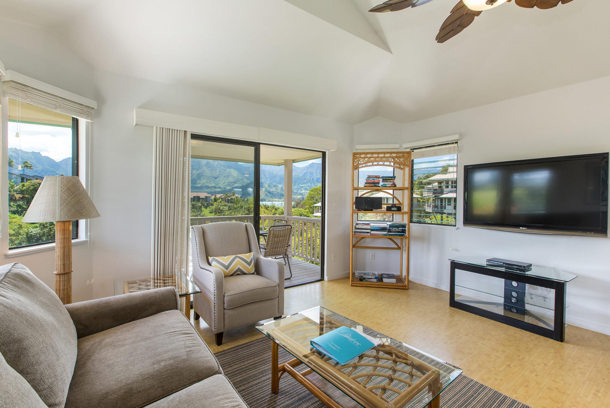 Home in Princeville · ★4.79 · 2 bedrooms · 3 beds · 2.5 baths - Image 7