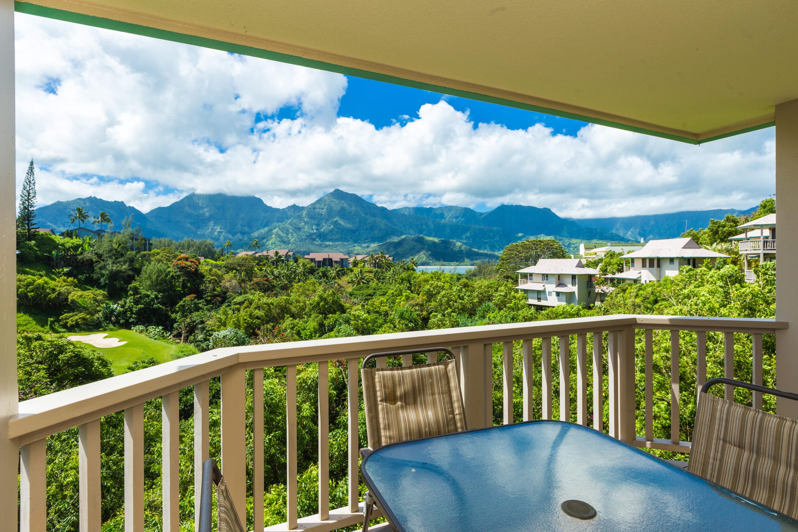 Home in Princeville · ★4.79 · 2 bedrooms · 3 beds · 2.5 baths - Image 10