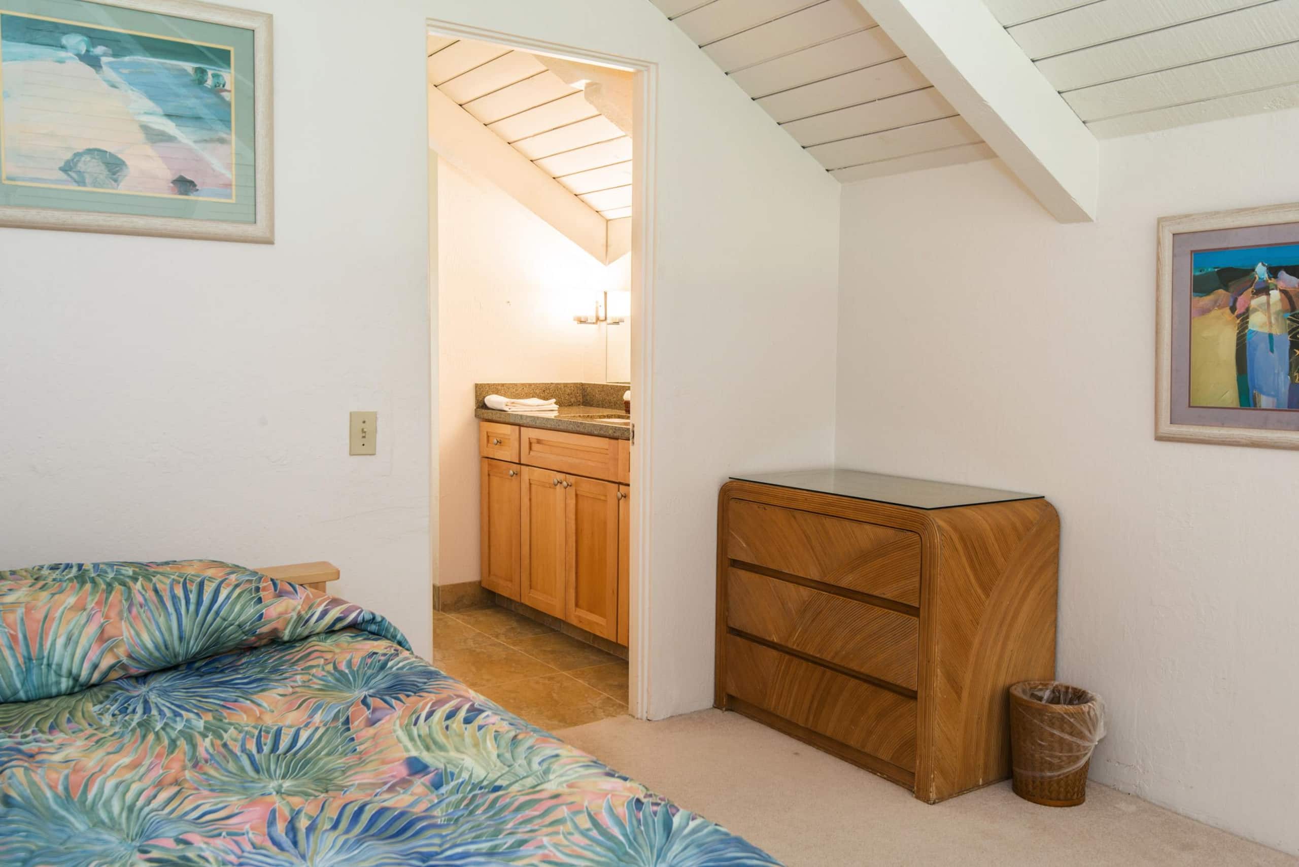 Condo in Princeville · ★4.73 · 1 bedroom · 3 beds · 2 private baths - Image 9