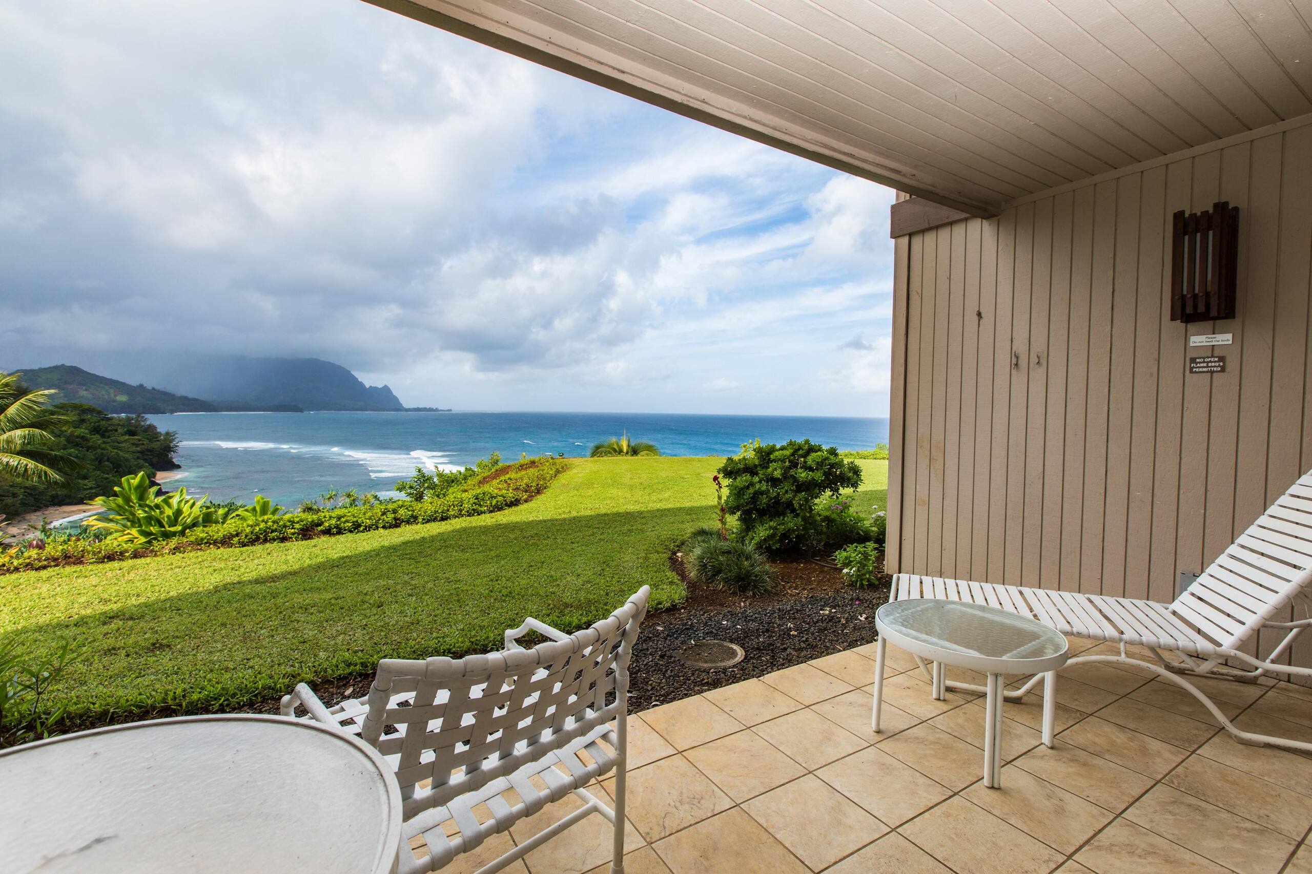 Pali Ke Kua 117 offers Mountain and Ocean Views! - Main photo