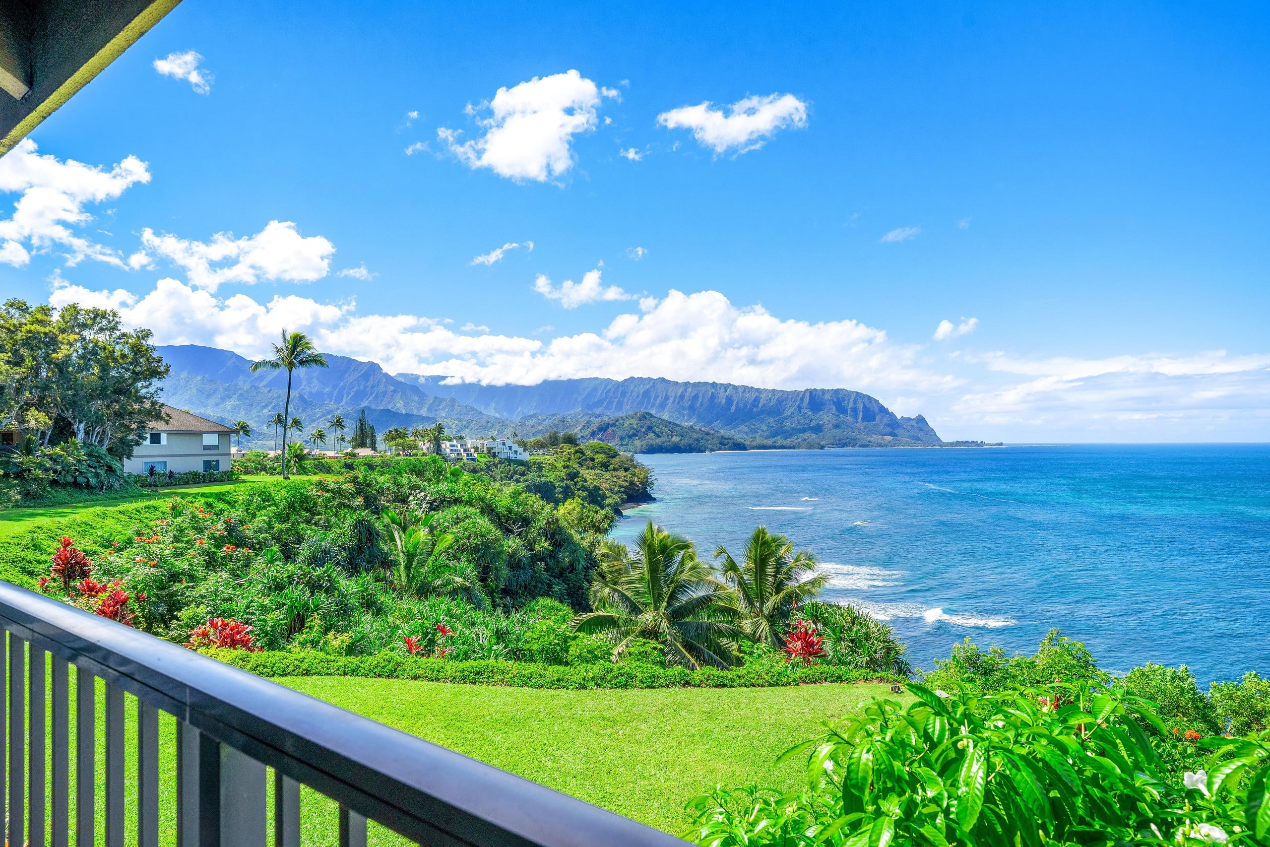 Condo in Princeville · ★4.68 · 2 bedrooms · 3 beds · 2 baths - Image 2