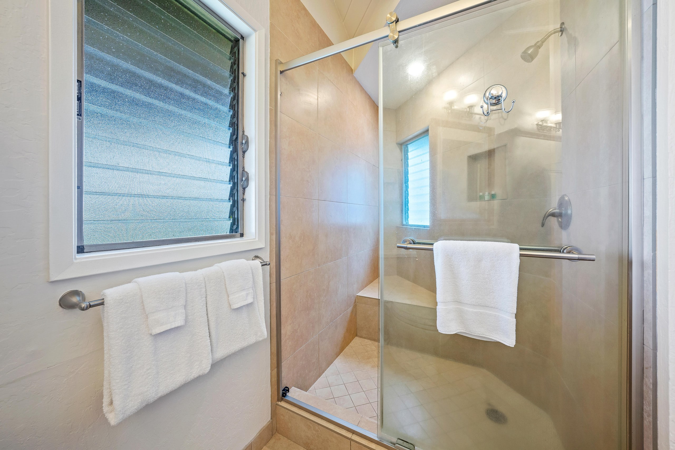 Condo in Princeville · ★4.68 · 2 bedrooms · 3 beds · 2 baths - Image 19