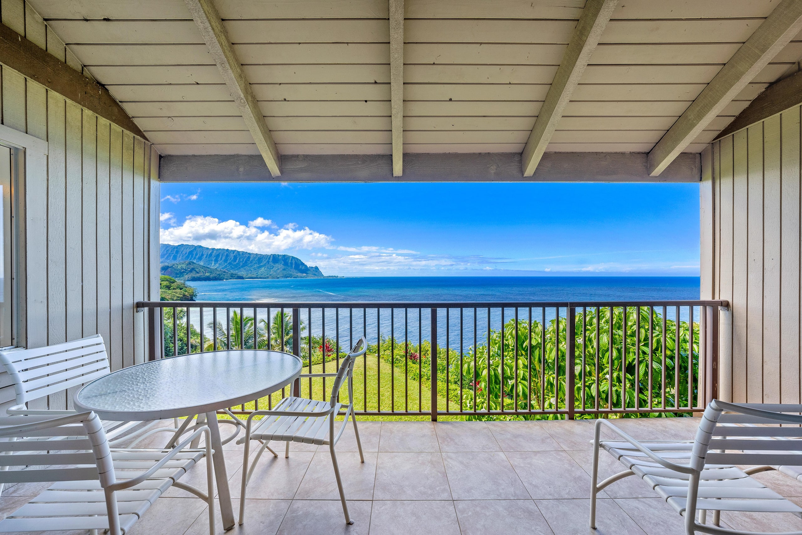 Condo in Princeville · ★4.68 · 2 bedrooms · 3 beds · 2 baths - Image 11