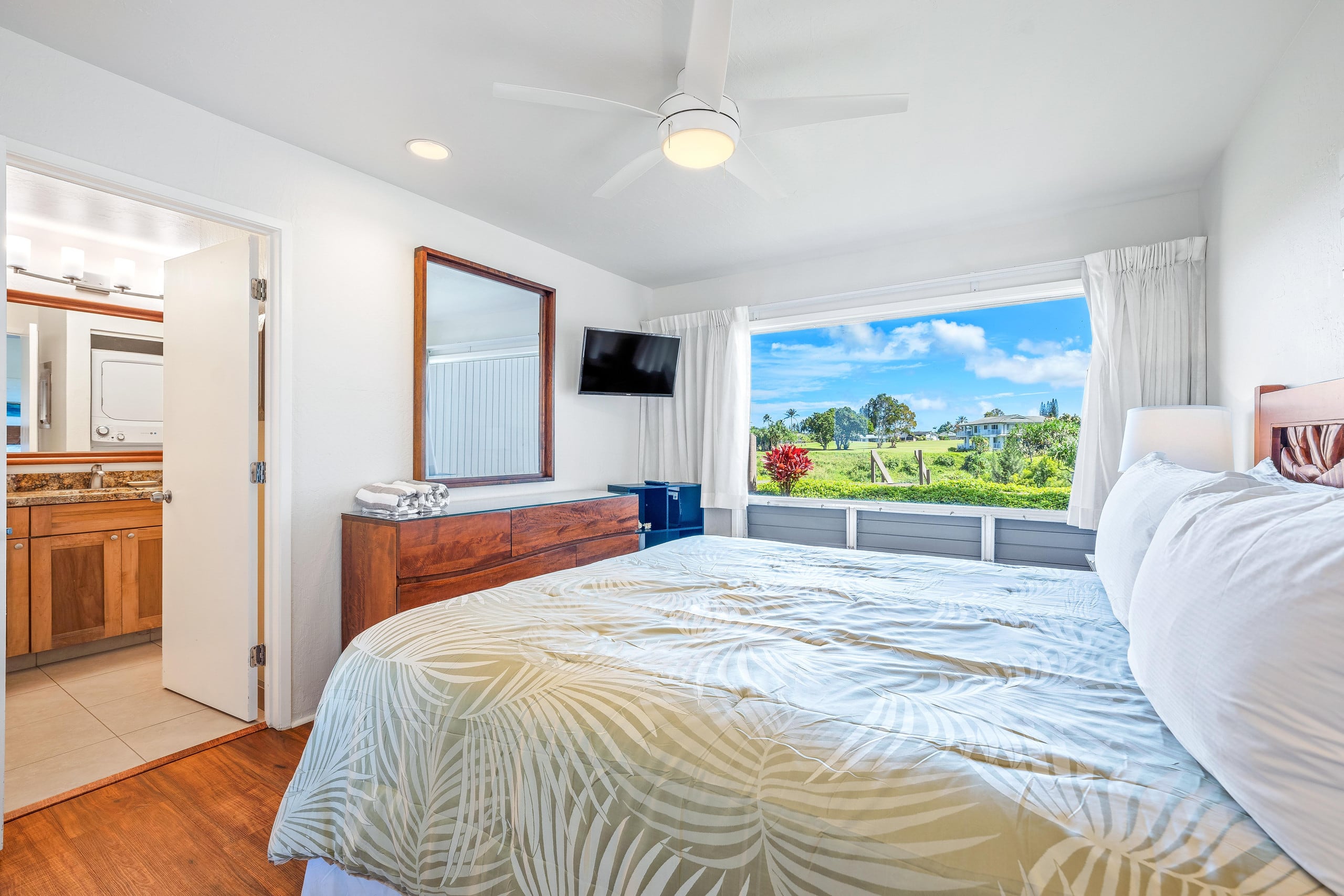 Condo in Princeville · ★4.68 · 2 bedrooms · 3 beds · 2 baths - Image 13
