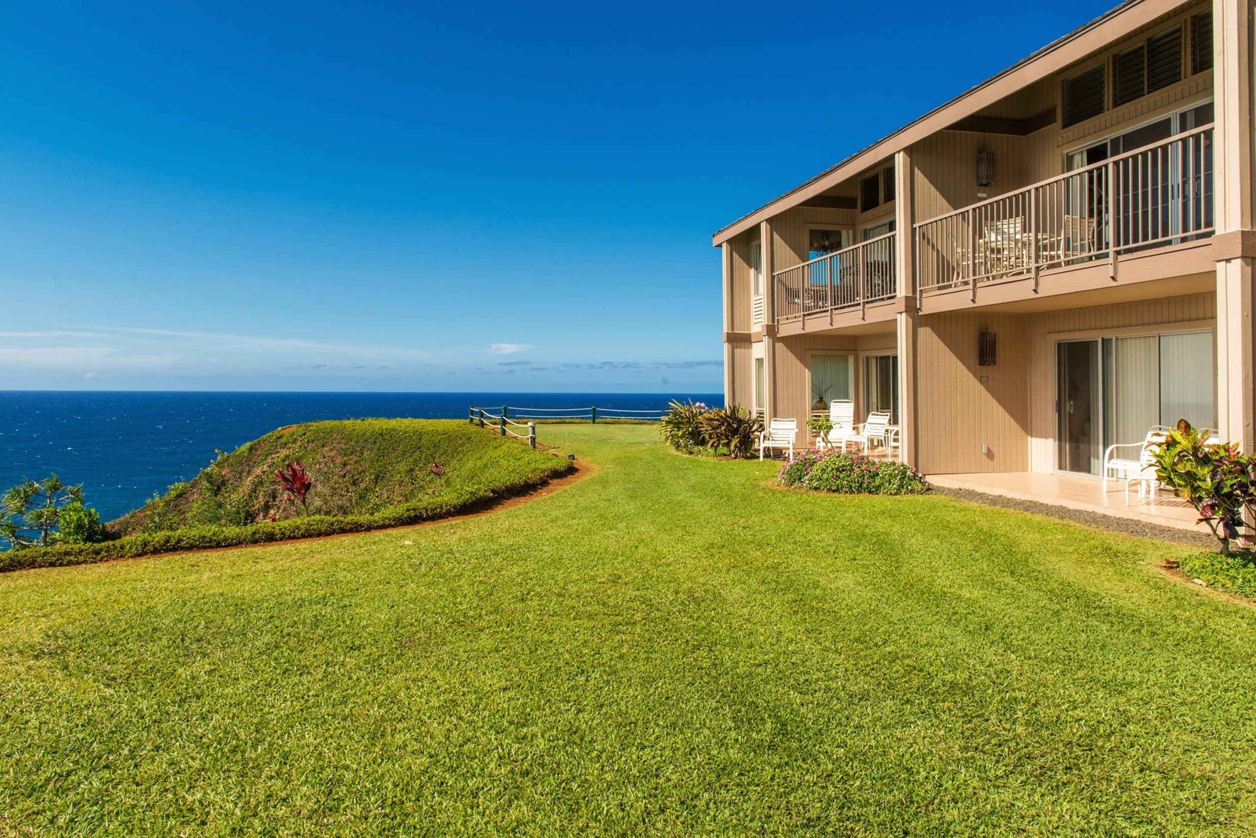 Condo in Princeville · ★4.68 · 2 bedrooms · 3 beds · 2 baths - Image 24