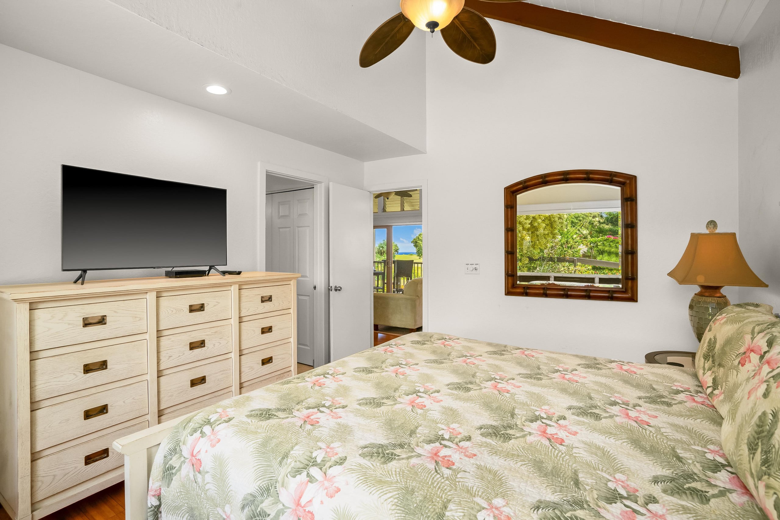 Condo in Princeville · ★4.74 · 2 bedrooms · 2 beds · 2 baths - Image 12