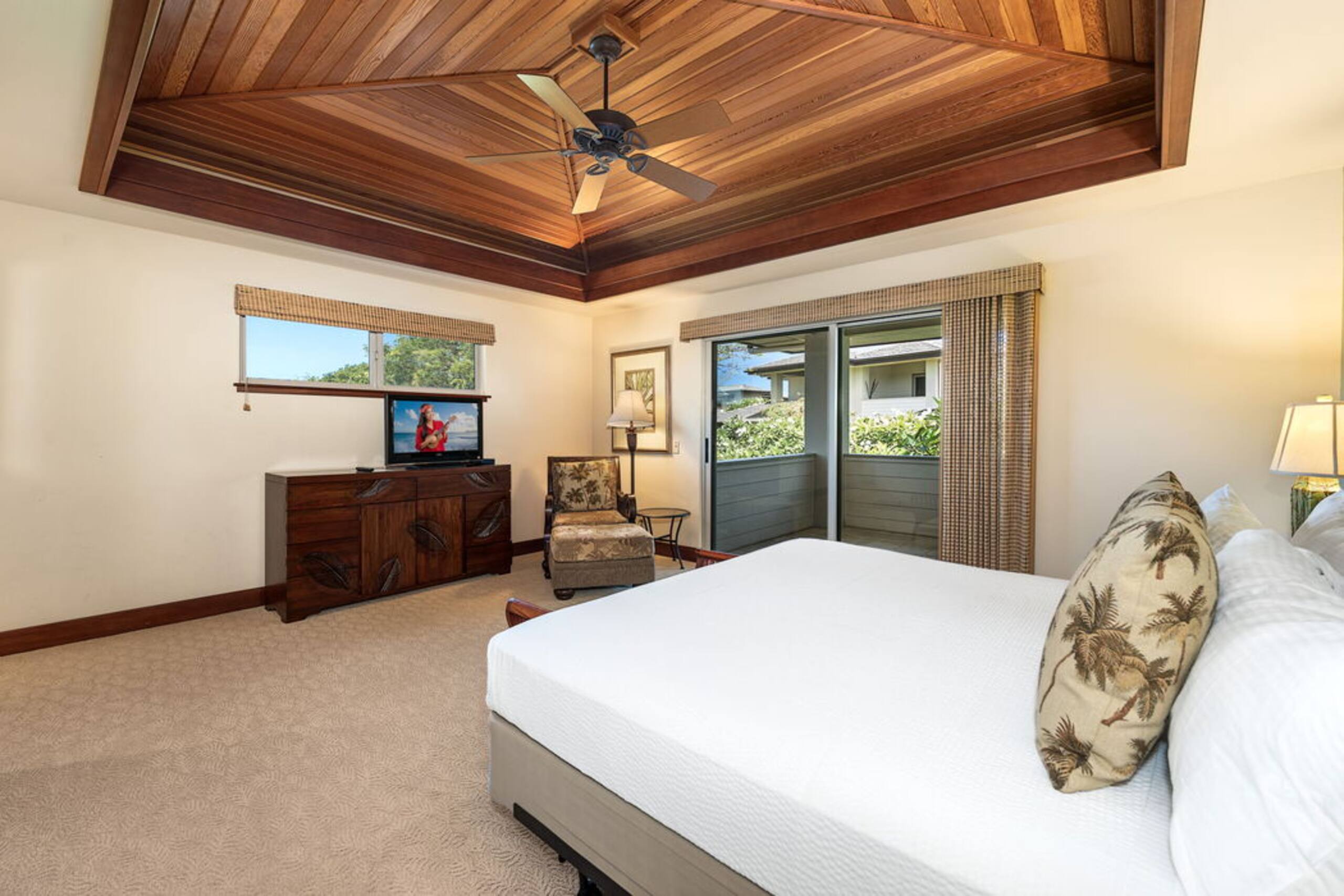 Condo in Puako · ★4.33 · 3 bedrooms · 4 beds · 3.5 baths - Photo 10