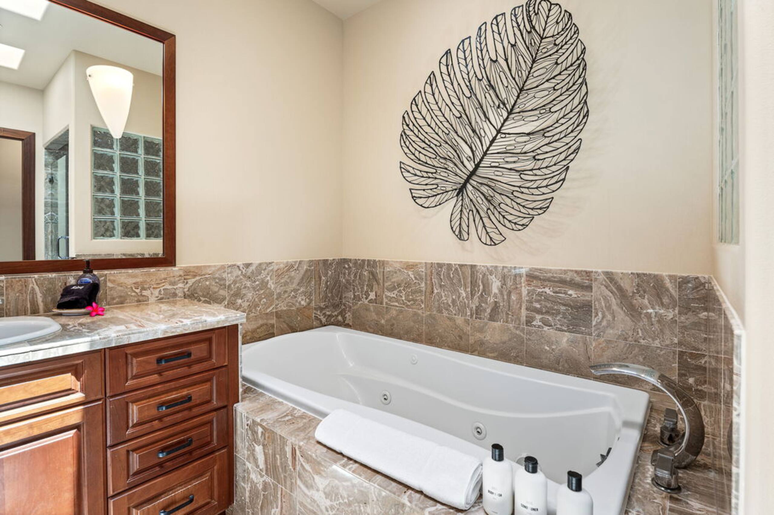 Condo in Puako · ★4.33 · 3 bedrooms · 4 beds · 3.5 baths - Photo 21