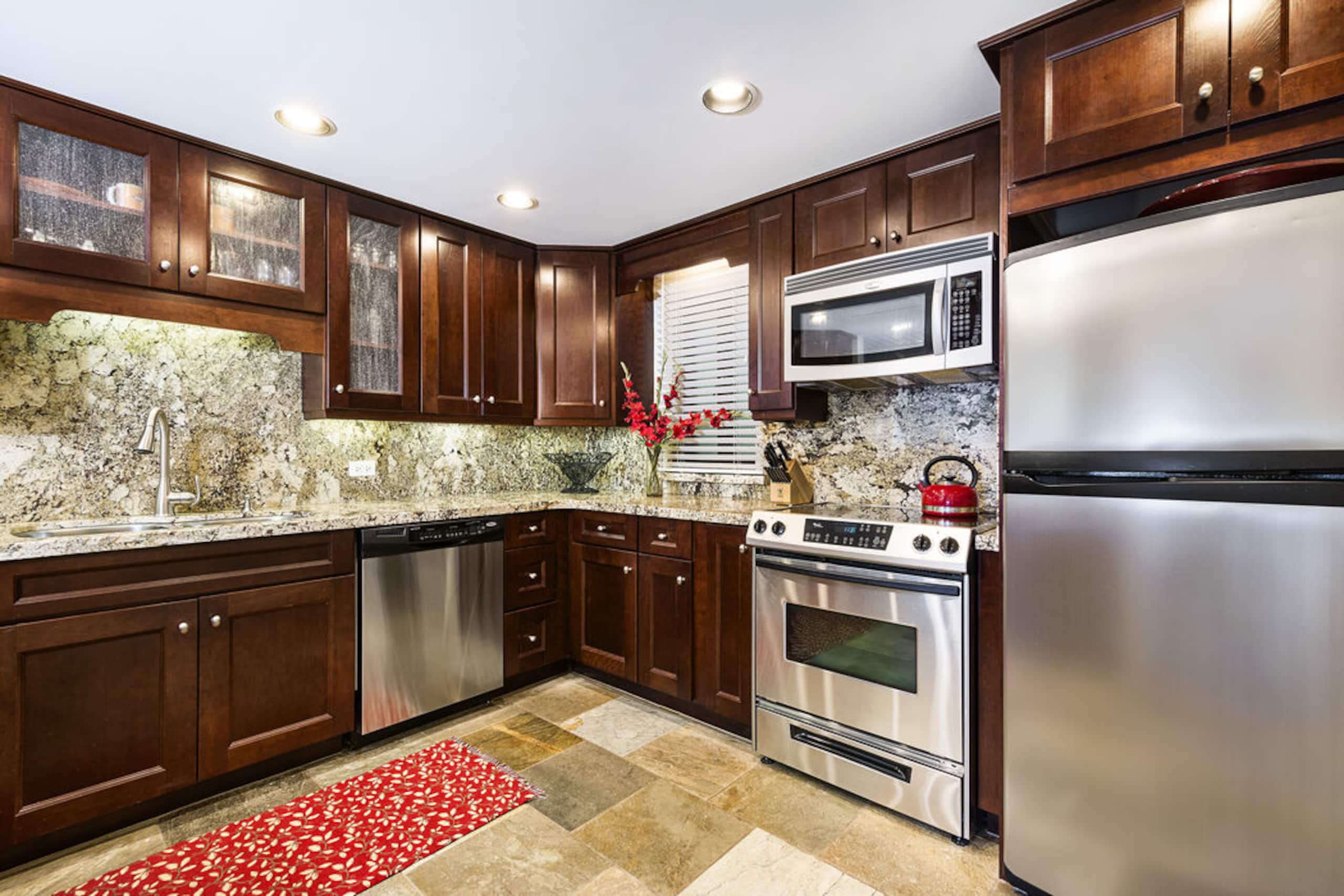 Villa in Kailua-Kona · ★5.0 · 2 bedrooms · 3 beds · 2.5 baths - Image 6
