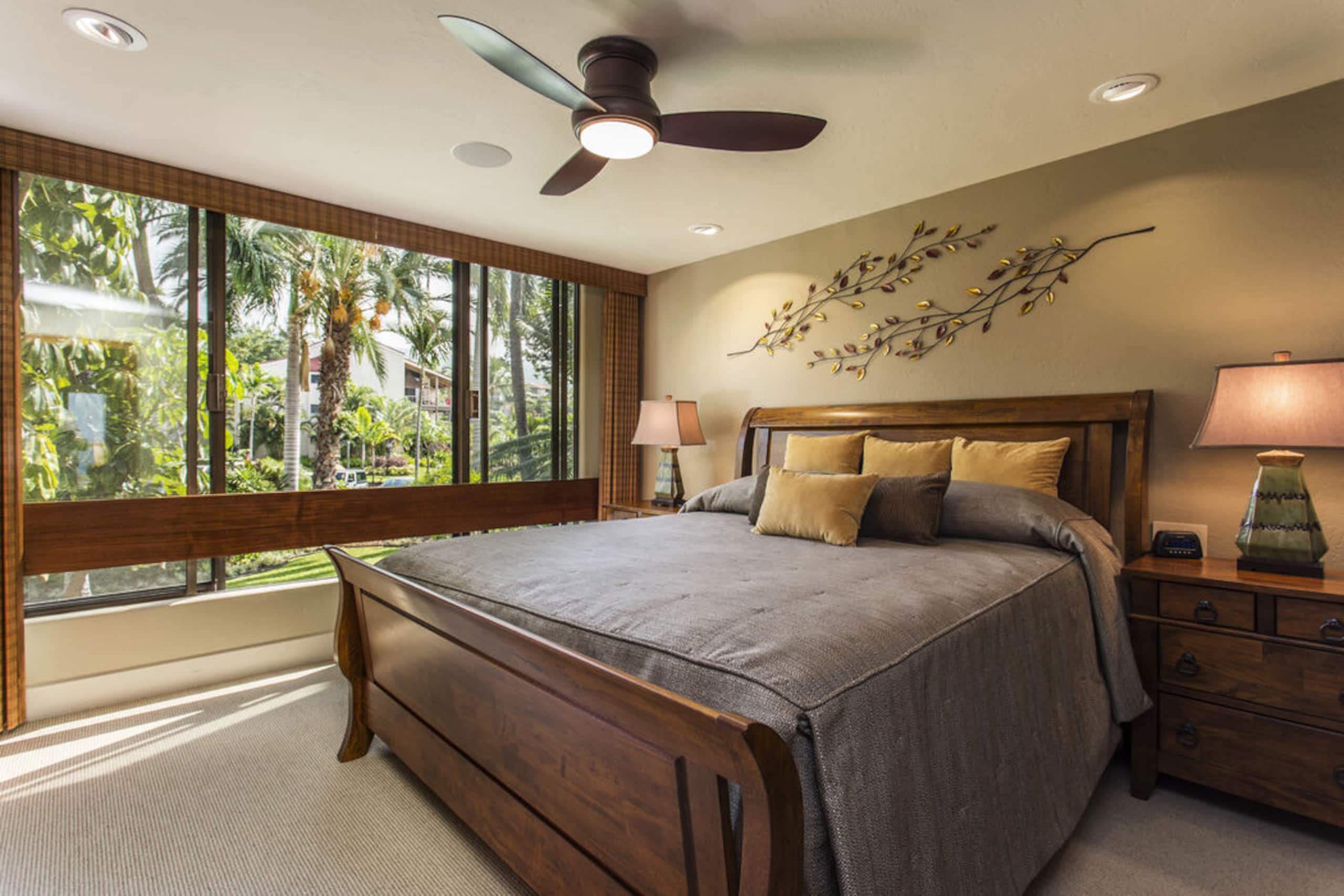 Condo in Kailua-Kona · ★4.88 · 2 bedrooms · 2 beds · 2 baths - Image 13