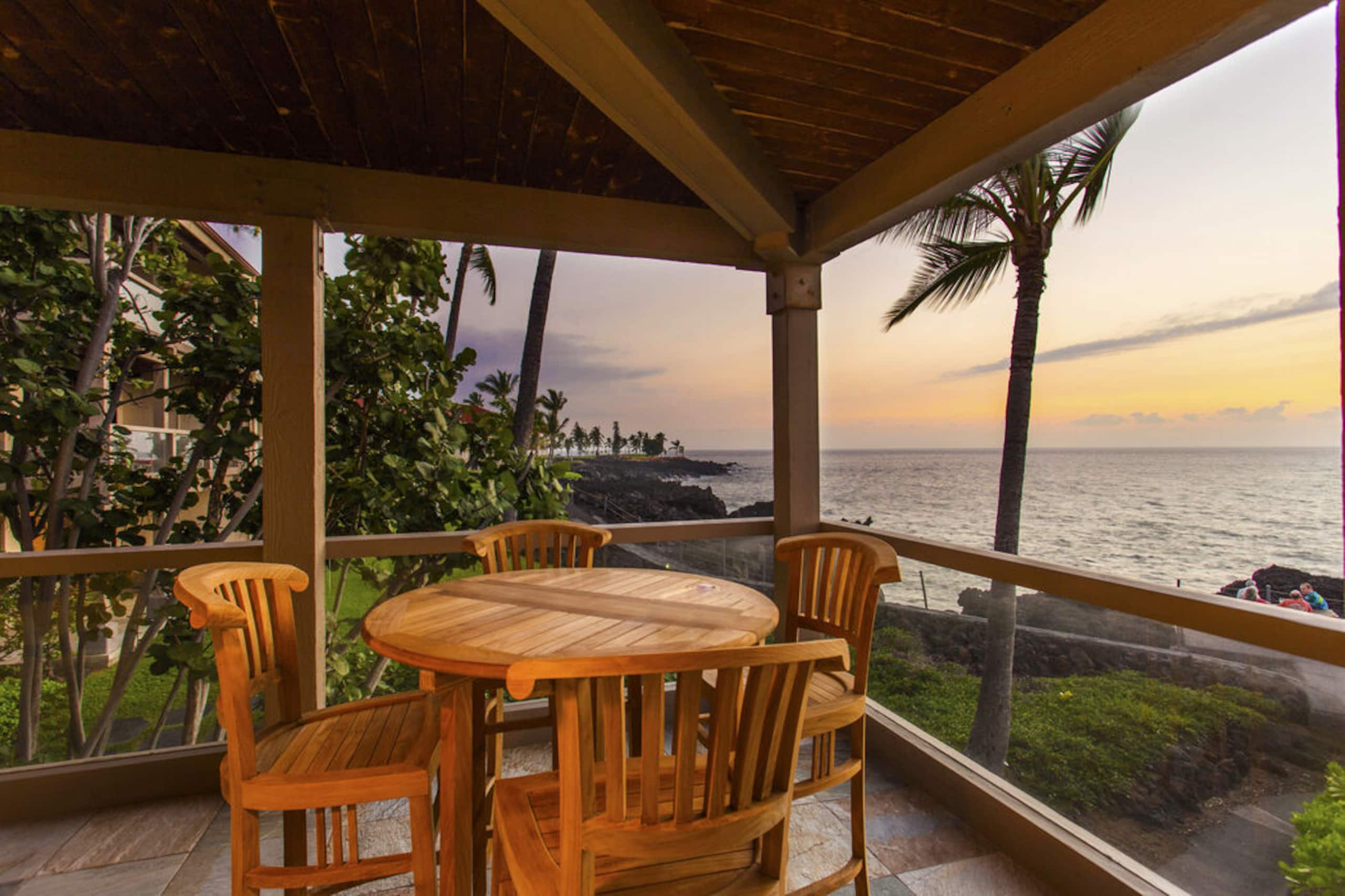 Condo in Kailua-Kona · ★4.88 · 2 bedrooms · 2 beds · 2 baths - Image 1