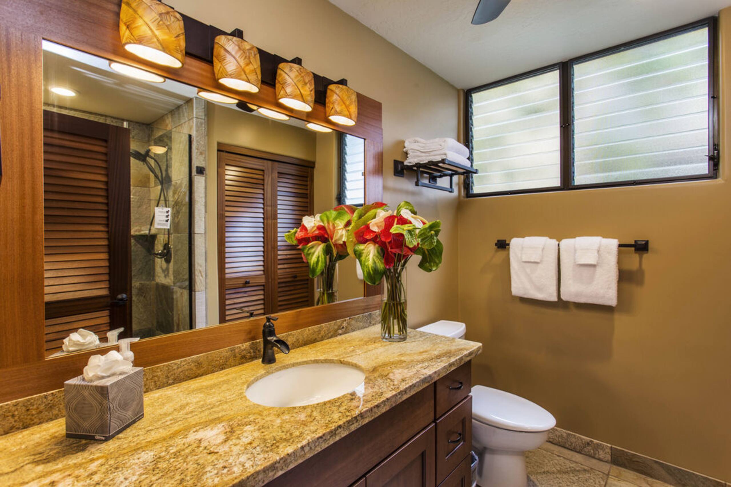 Condo in Kailua-Kona · ★4.88 · 2 bedrooms · 2 beds · 2 baths - Image 17
