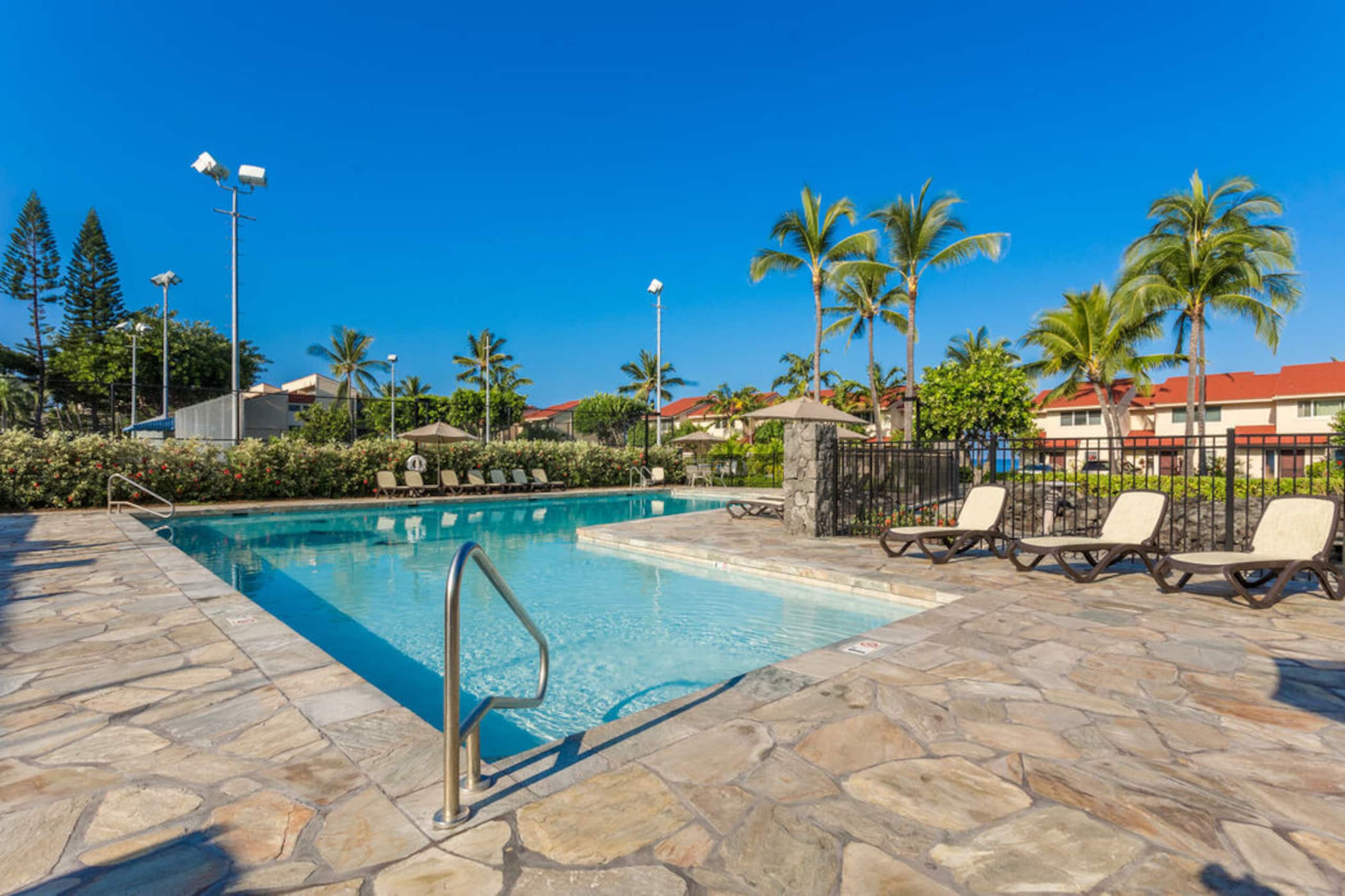 Condo in Kailua-Kona · ★4.88 · 2 bedrooms · 2 beds · 2 baths - Image 33