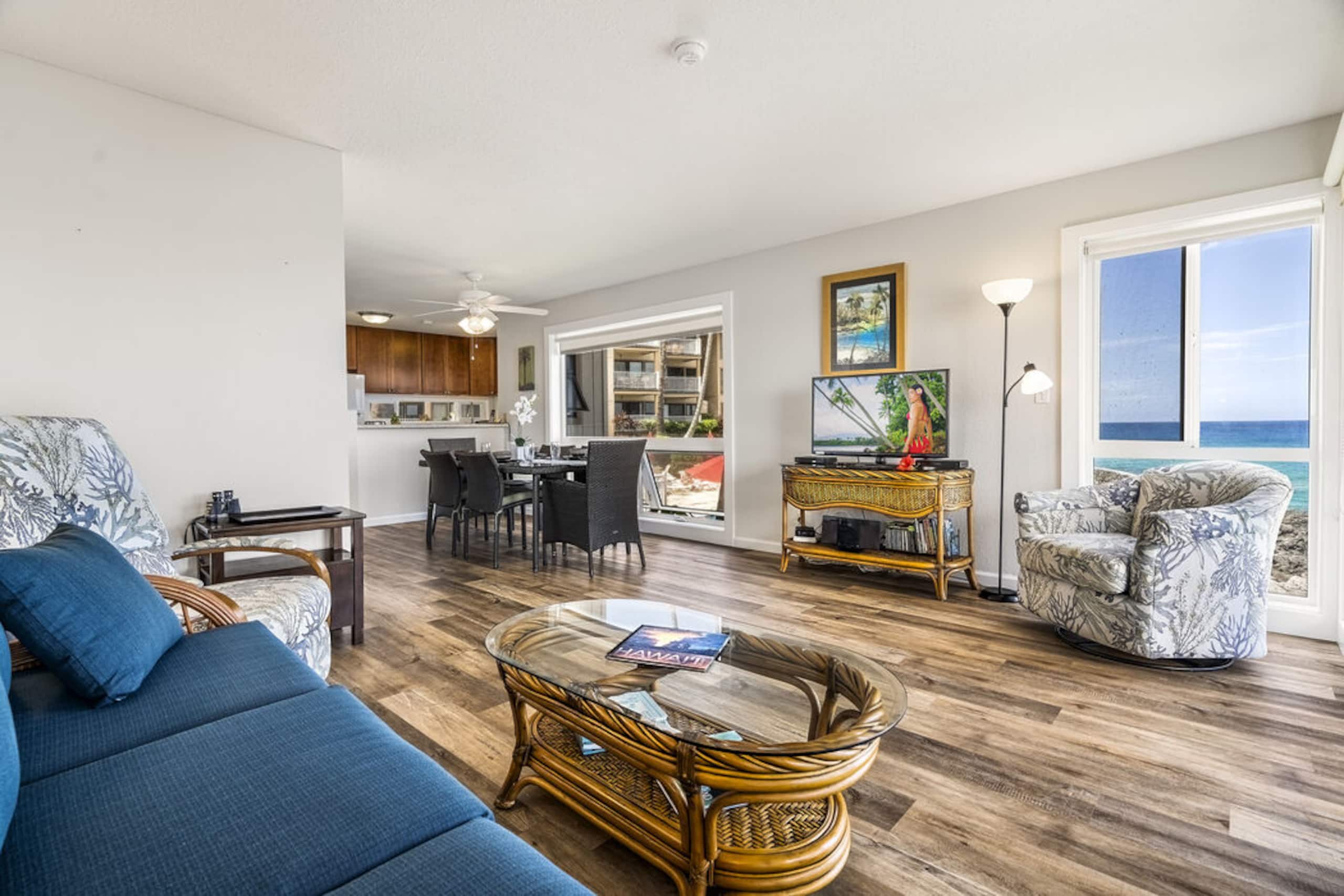 Condo in Kailua-Kona · ★4.81 · 2 bedrooms · 4 beds · 2.5 baths - Image 4