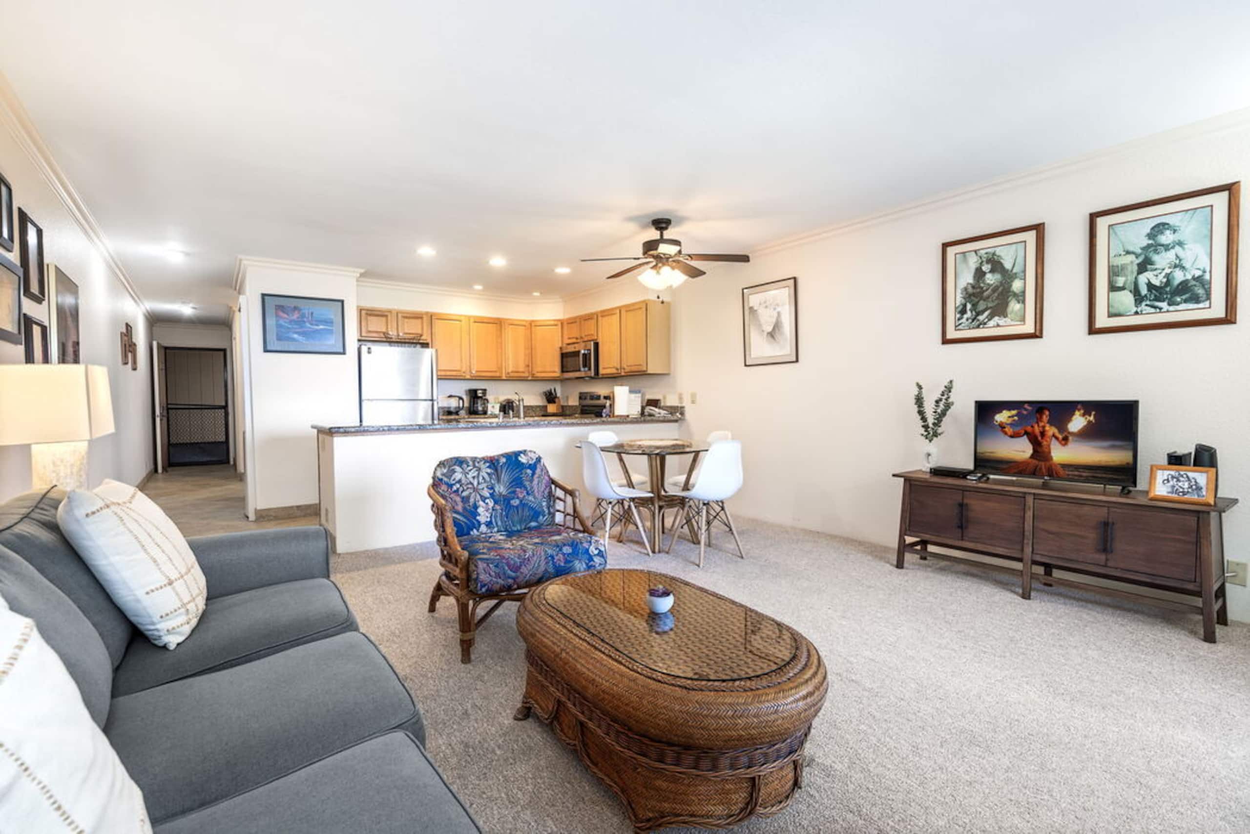 Condo in Kailua-Kona · ★4.88 · 1 bedroom · 2 beds · 1 private bath - Image 10